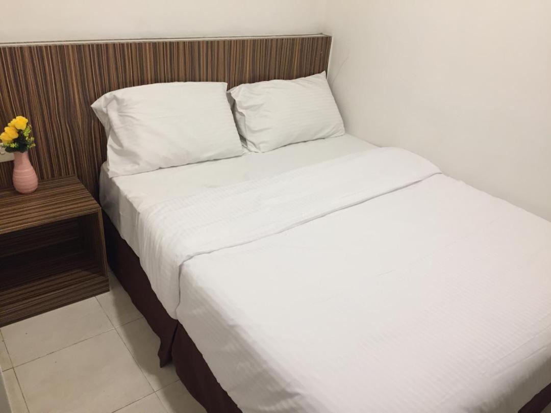 סקודאי Fragrance Hotel Johor Bahru מראה חיצוני תמונה